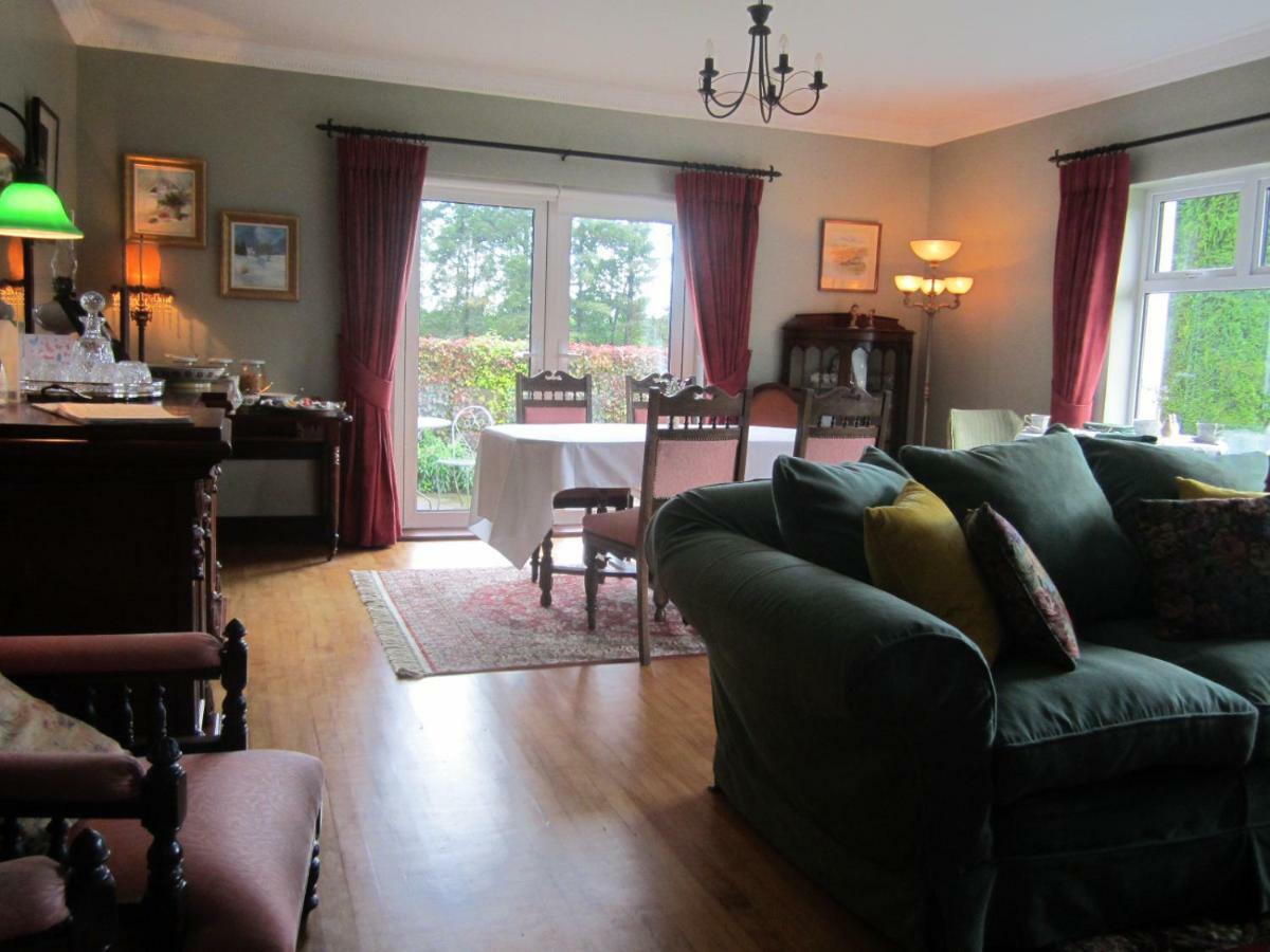 Conways B&B Клэрморрис Экстерьер фото